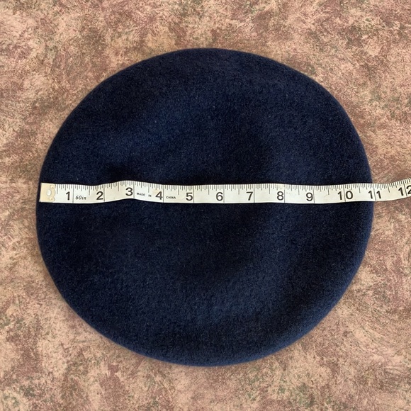 Parkhurst Women’s Classic Wool Beret - Picture 6 of 7
